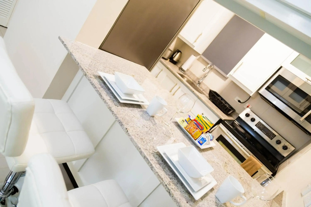 Choose To Be Happy at Eight - Eight Super Studio Apartments