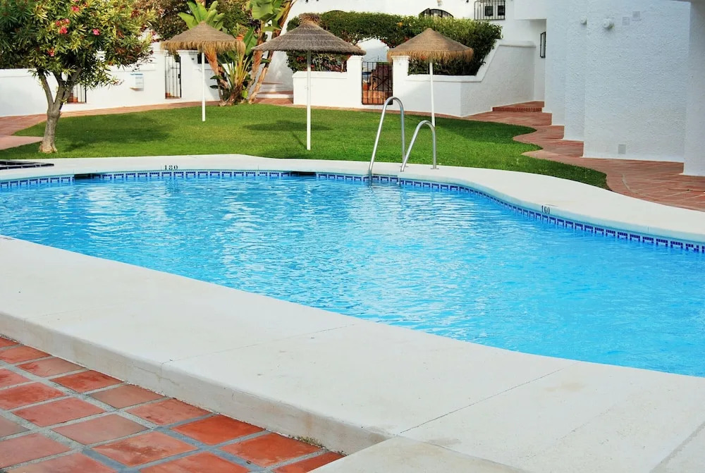 Los Pinos 29 Villas Casasol