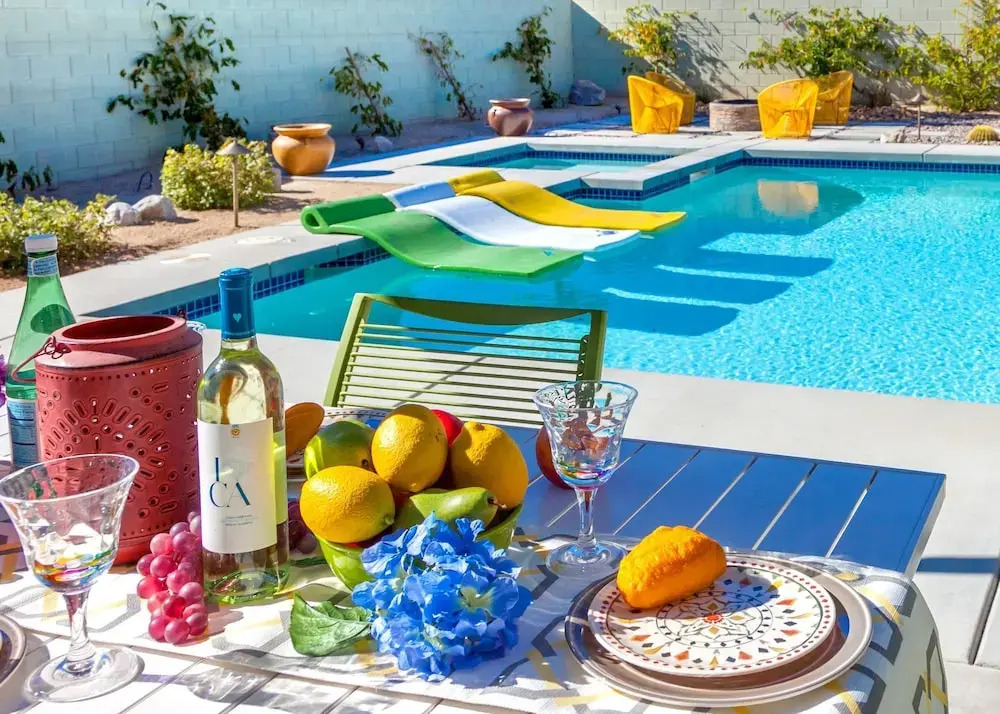 Palm Springs Vibe