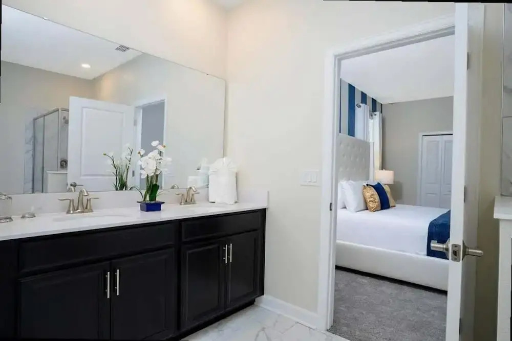 Spacious 7BR w Pool Spa Game Room Near Disney