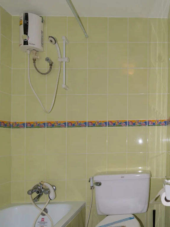 Jomtien Beach Condominium Rimhad A