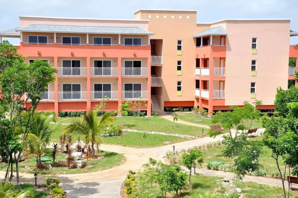 Hotel Playa Paraiso