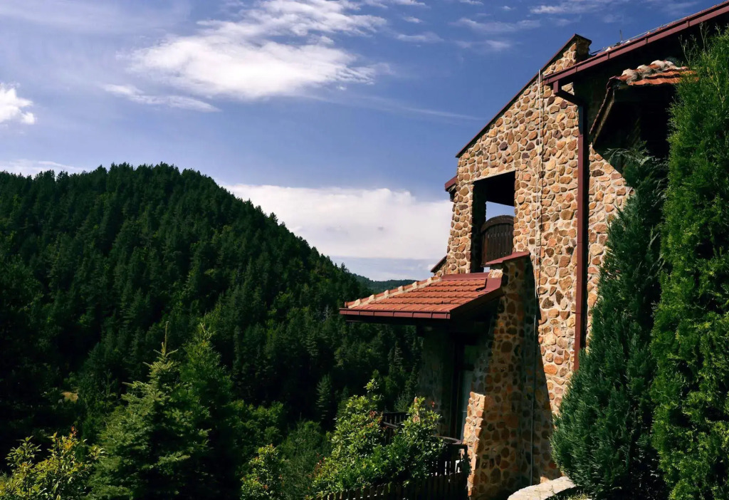 Aurora Resort & Spa