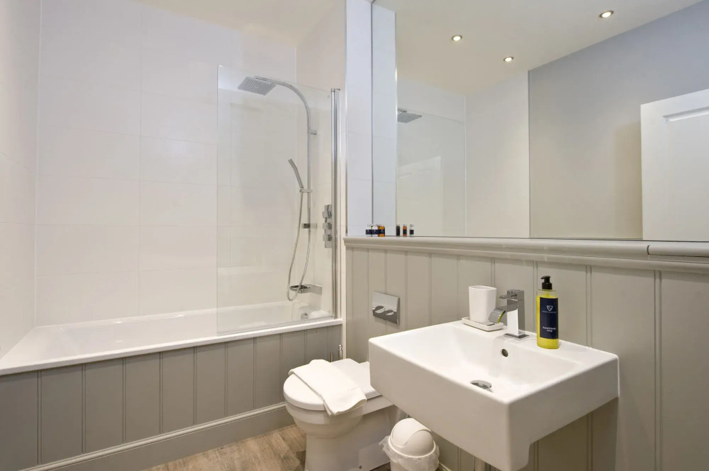 Destiny Scotland George IV Apartments