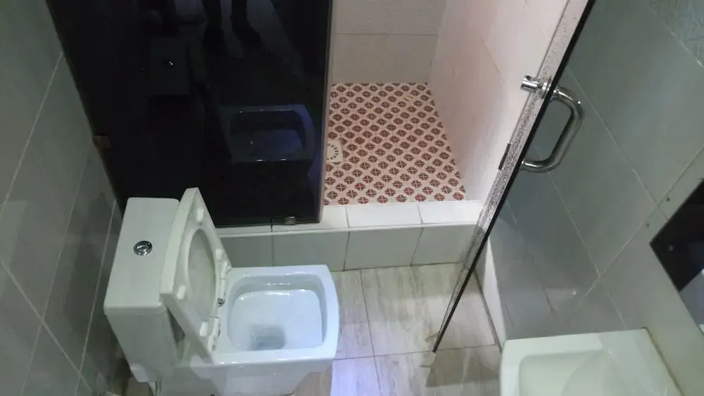 Hard Break Hotel and Suite