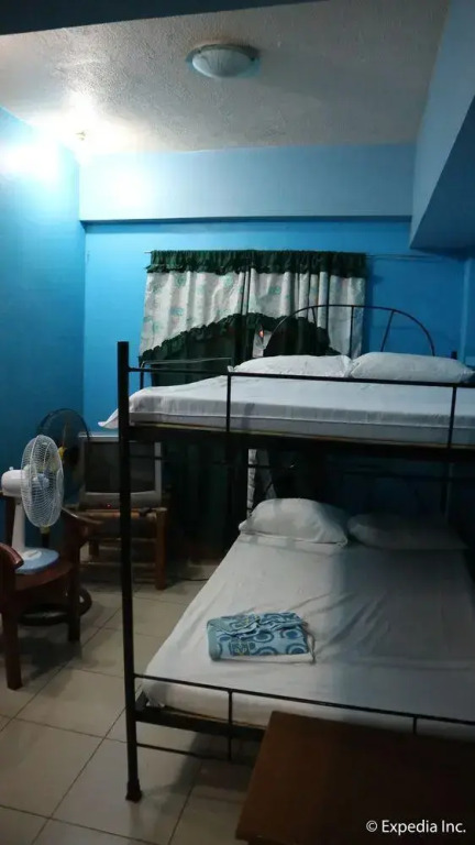 U & Me Apartelle Inn