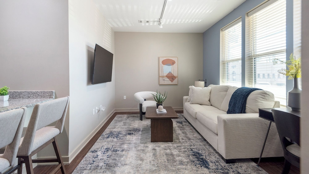 Landing Furnished Apartments near Medical District