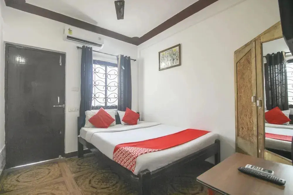 Saby Guest House