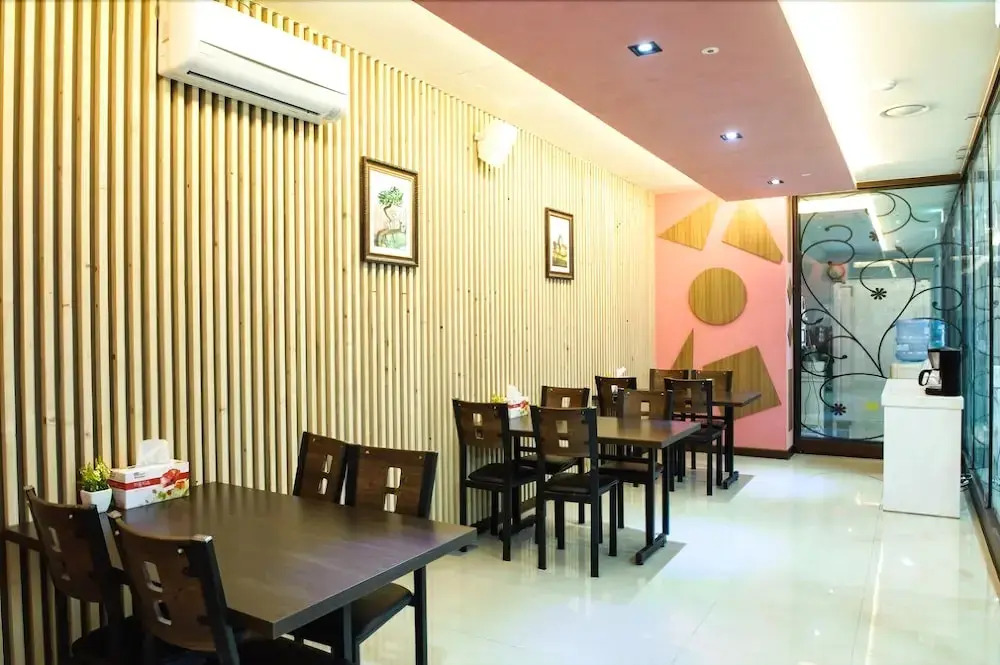 Jm Hotel