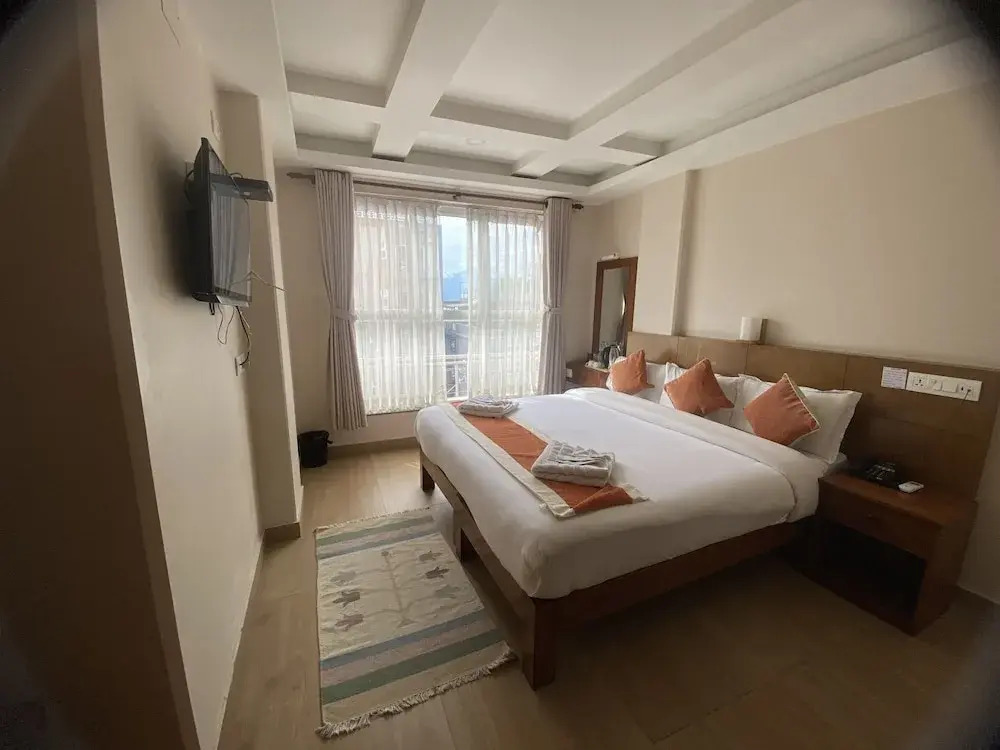 Hotel Lake Himalaya