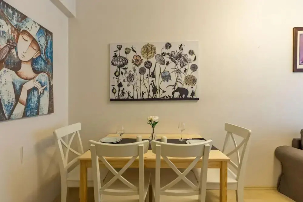 Cozy Flat Near Nisantasi and Trendy Attractions