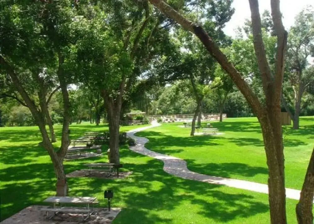 Waterwheel WW B202 in New Braunfels