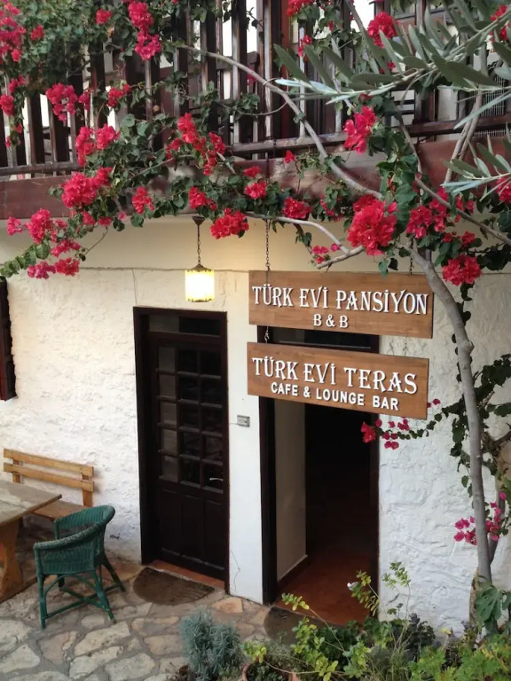 Kalkan Turk Evi