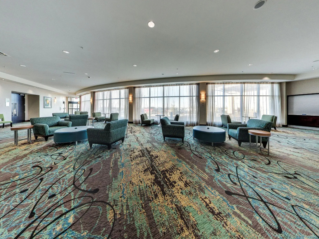 Holiday Inn Hotel & Suites Edmonton Airport Conference Centre by IHG