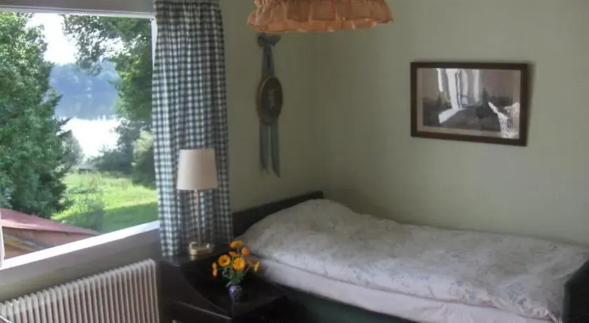 Mälby Säteri B&B