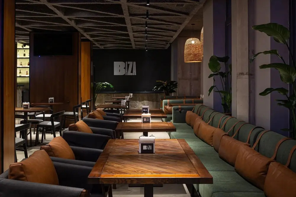 Baza Smart Hotel