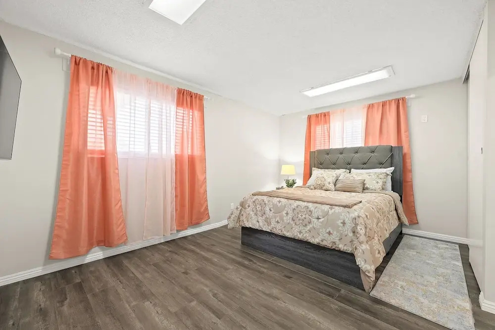 Stylish & Charming 15min to Downtown LA