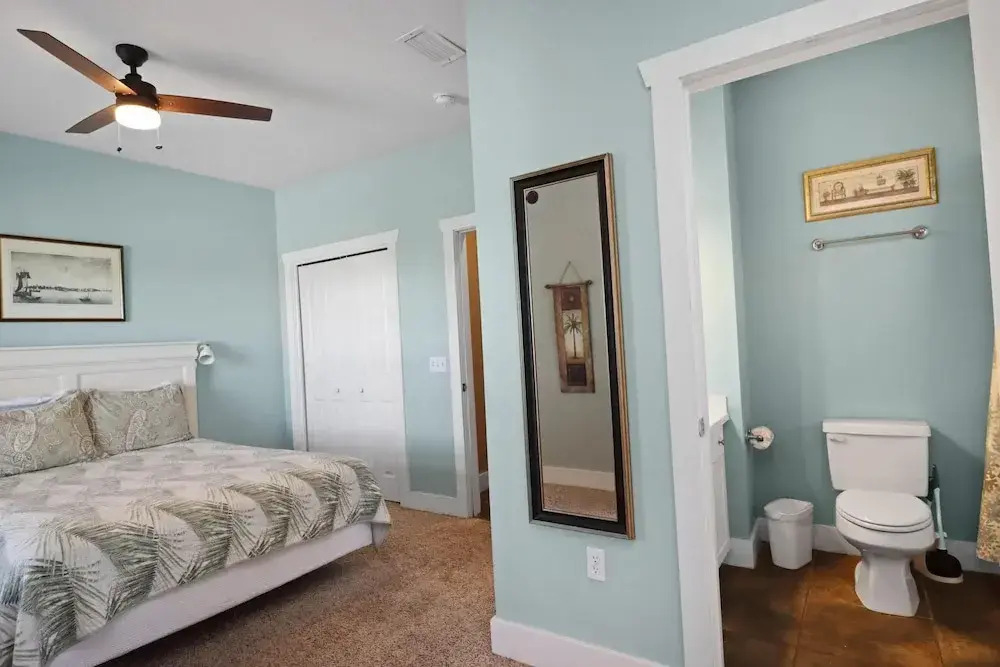Sea Breeze Manor
