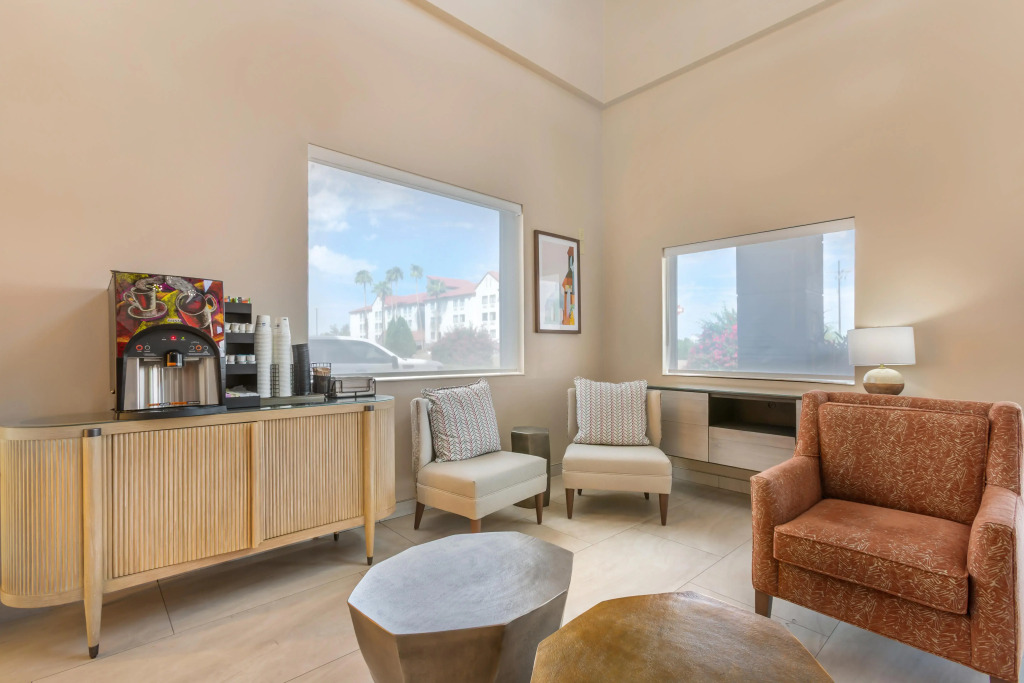 Best Western Gold Poppy Inn