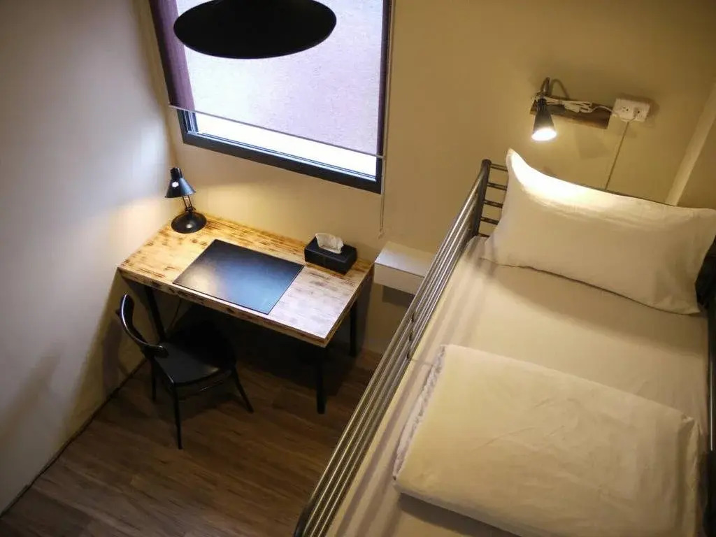 Hometoo Hostel
