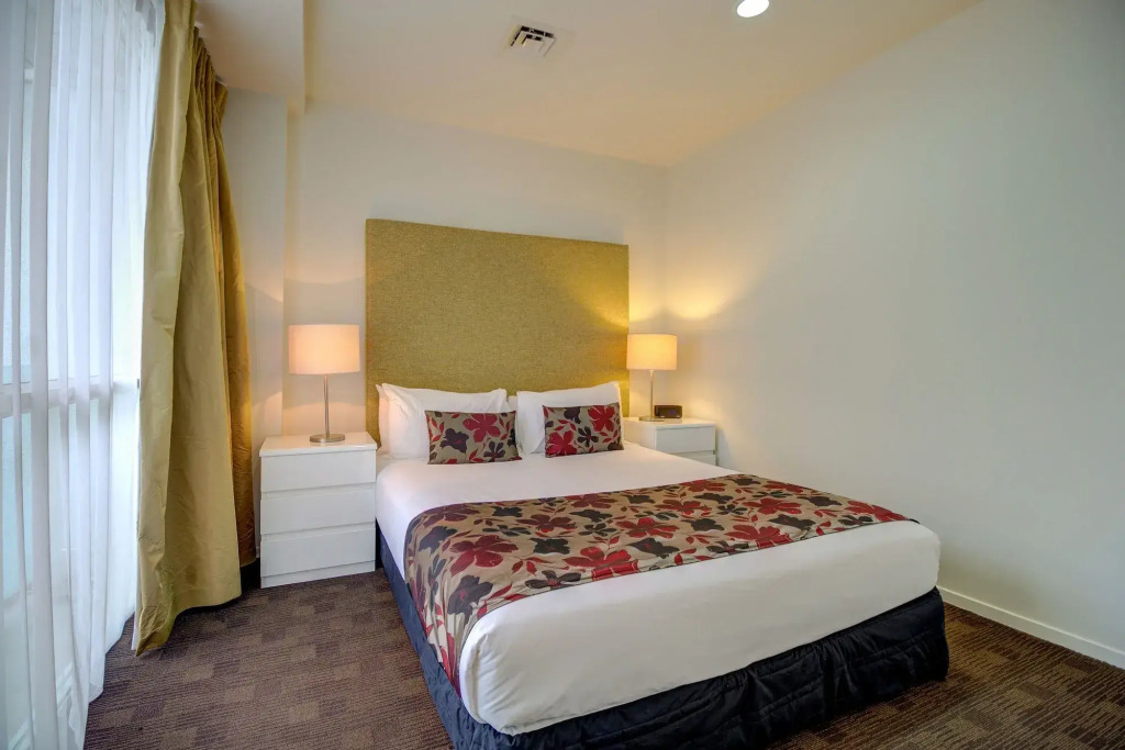 The Quadrant Hotel & Suites