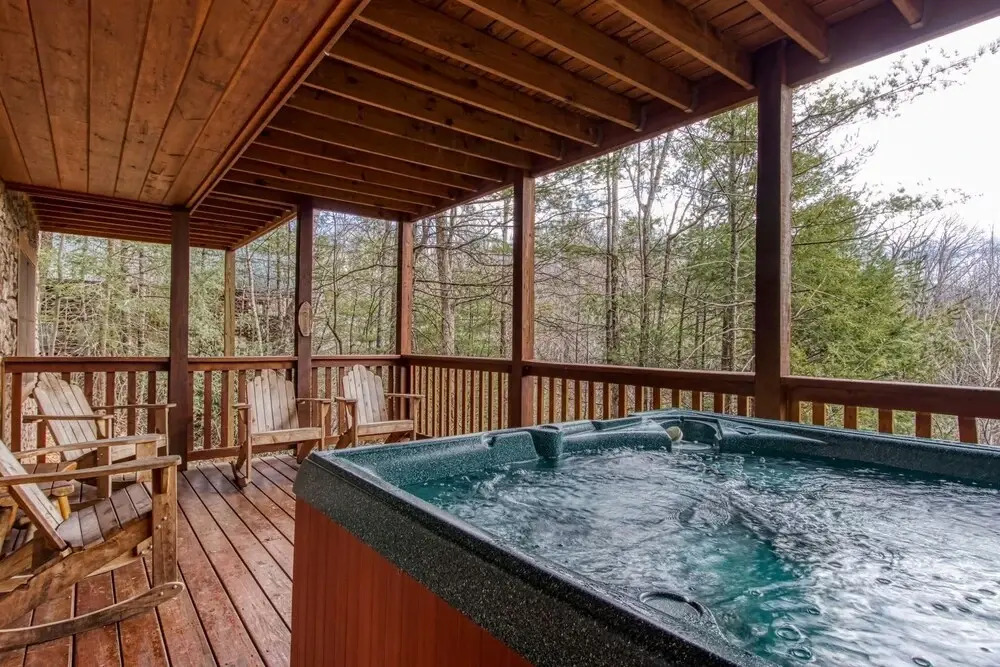Cub Path Lodge - Luxurious 5/5 With Theatre Room And Mountain Views! 5 Bedroom Cabin by RedAwning
