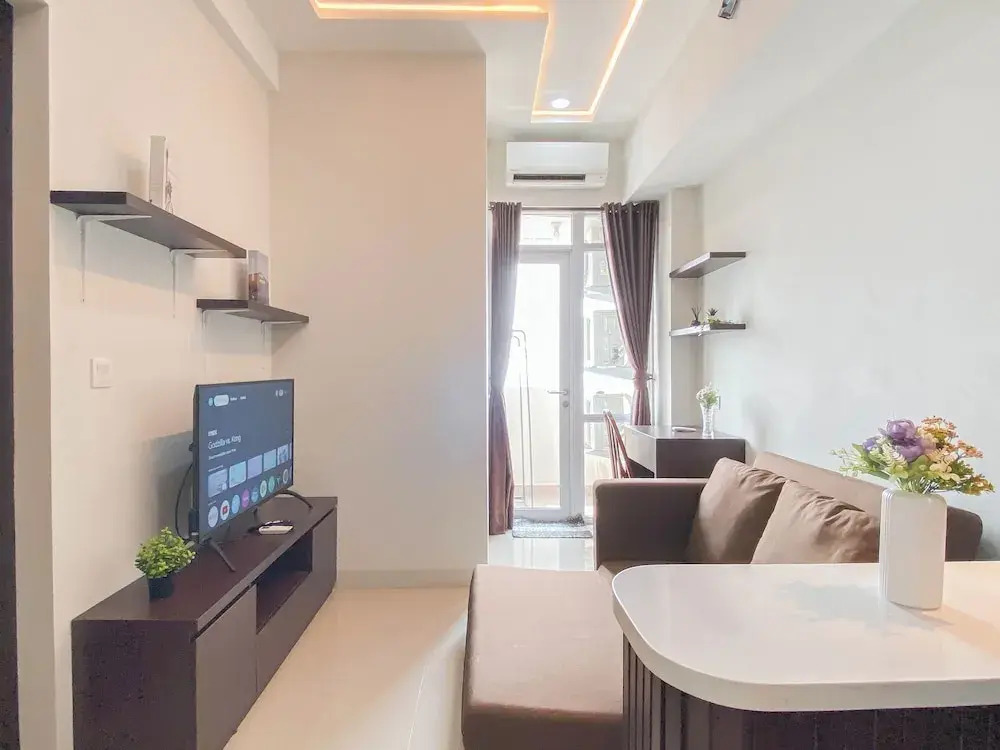 Modern 2Br At Vasanta Innopark Apartment