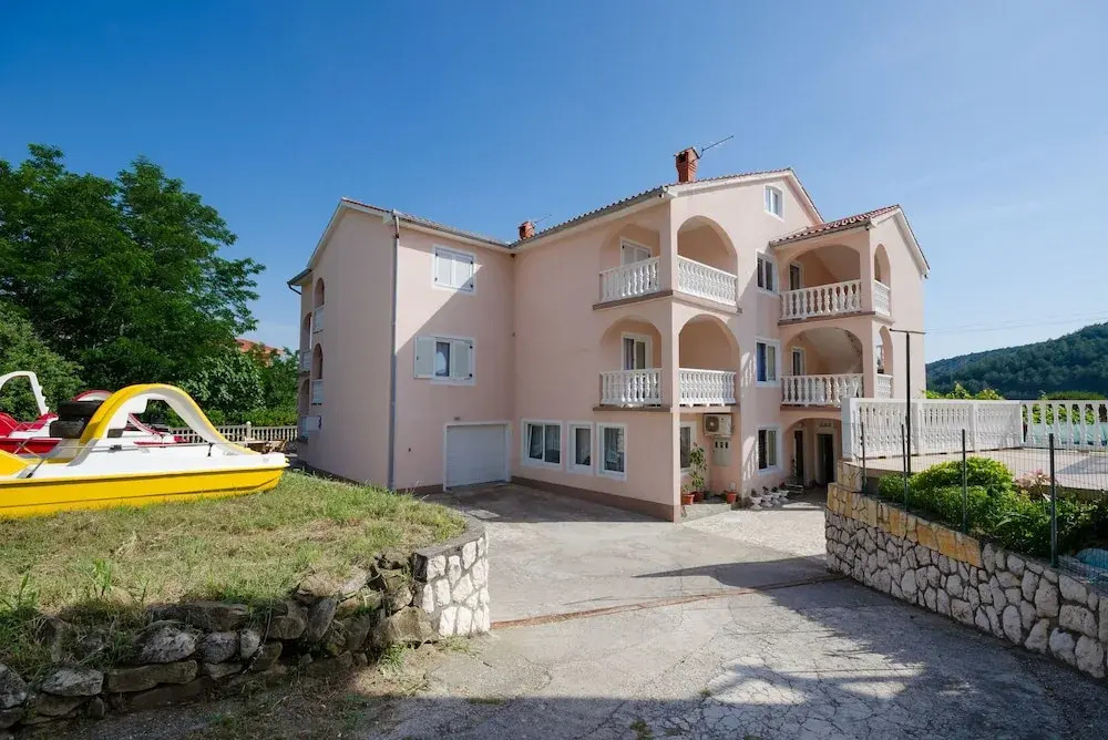 Apartments Borka