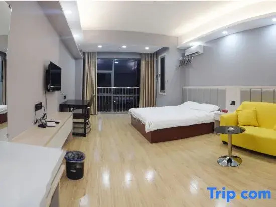 Mango Hotel