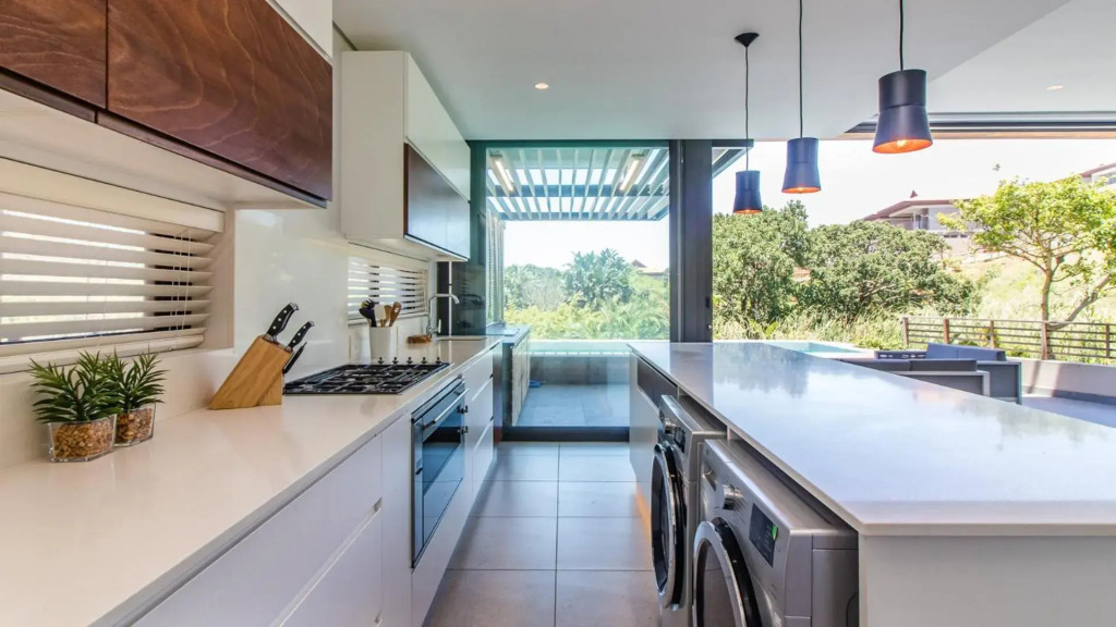 3 Bedroom Villa With Private Pool - OCE331