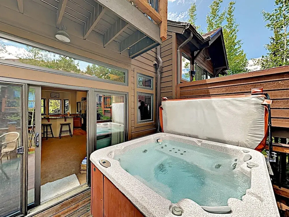 New Listing! Warriors Mark Townhome W/ Hot Tub 3 Bedroom Townhouse