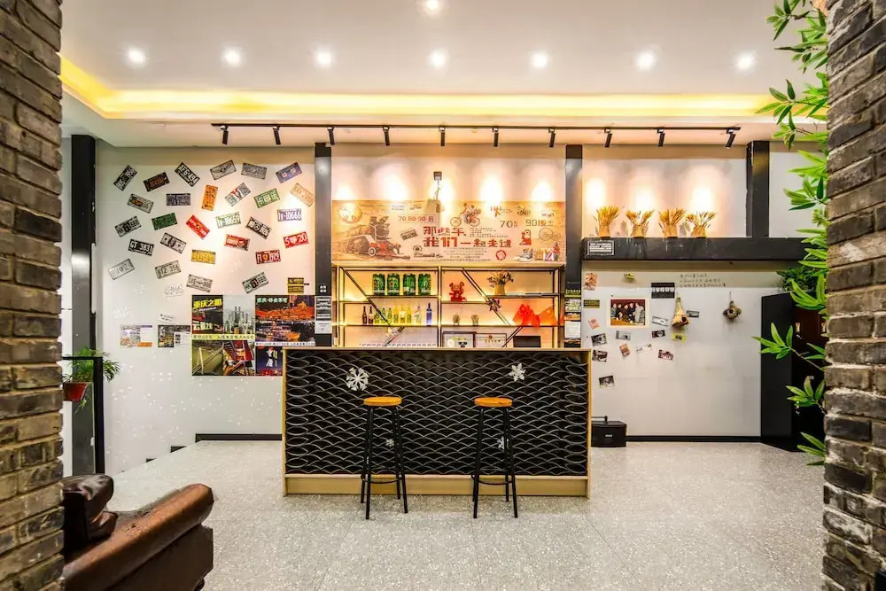 riverside youth hostel