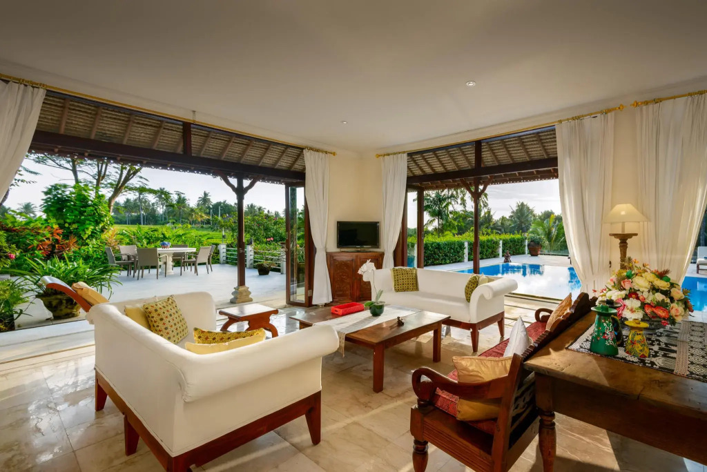 7 bedroom Villa Belanda Balian- 11 bedrooms available with villa next door