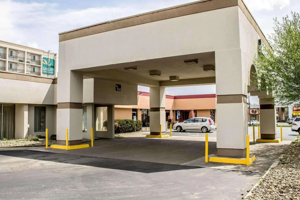 Baymont by Wyndham Youngstown