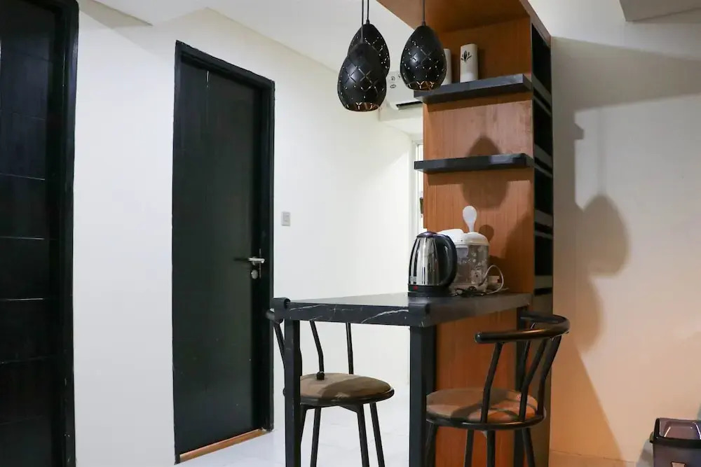 Warm And Homey 2Br At Sentraland Cengkareng Apartment
