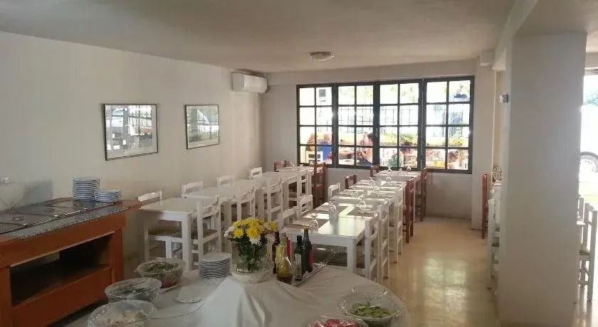 Di Mare Hotel & Apartments