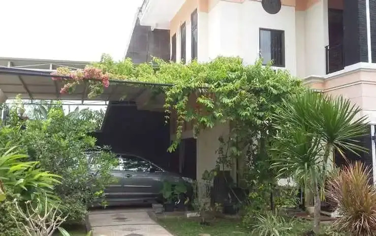 Sakinah Homey near Kutisari Road