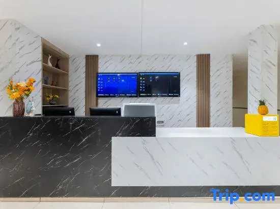 Mingyuexin Hotel (Qilou Old Street Mingzhu Plaza)