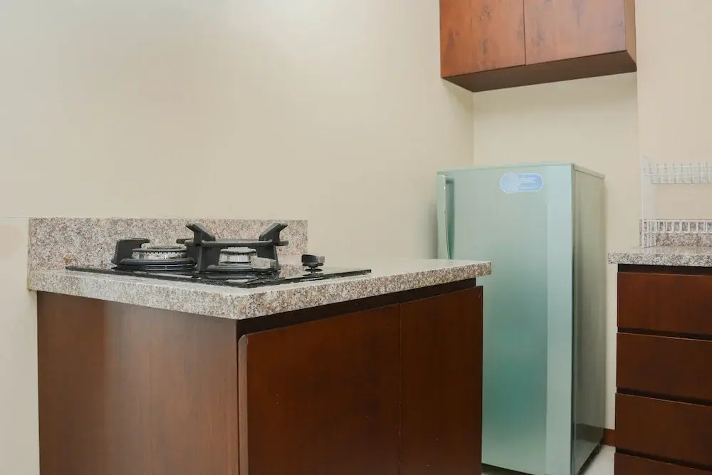 2BR Taman Melati Apartment near Universitas Indonesia By Travelio