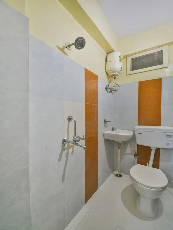 OYO 46484 Hotel Shri Vaidehi