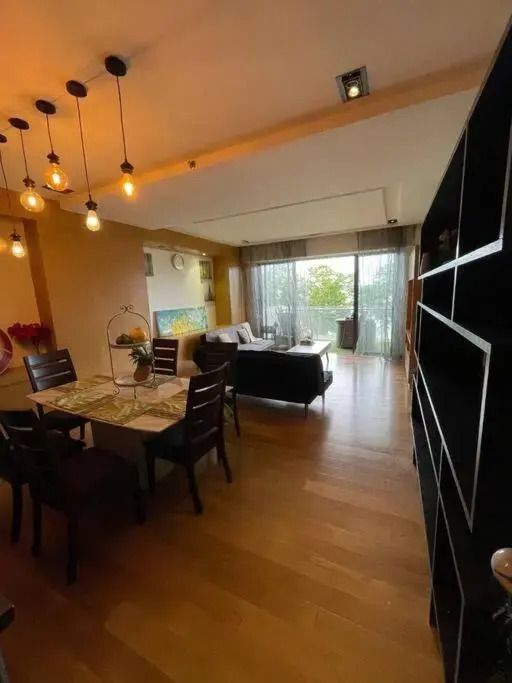 Heaven in city with full seaview 2 cozy BR BAY 21