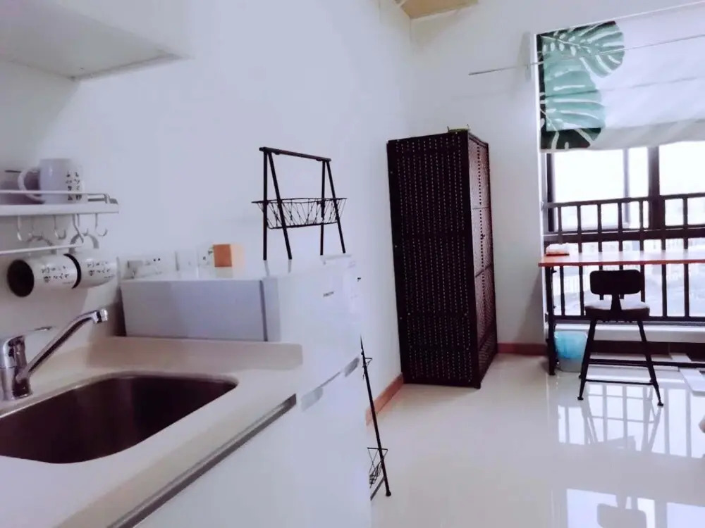 White Cloud Apartment