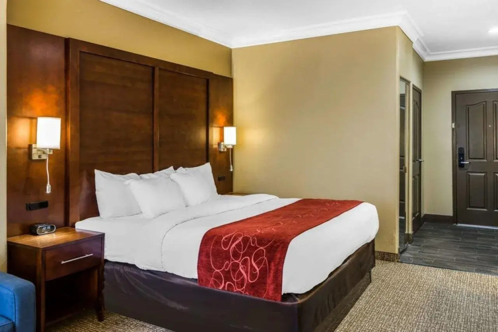 Comfort Suites San Jose Airport