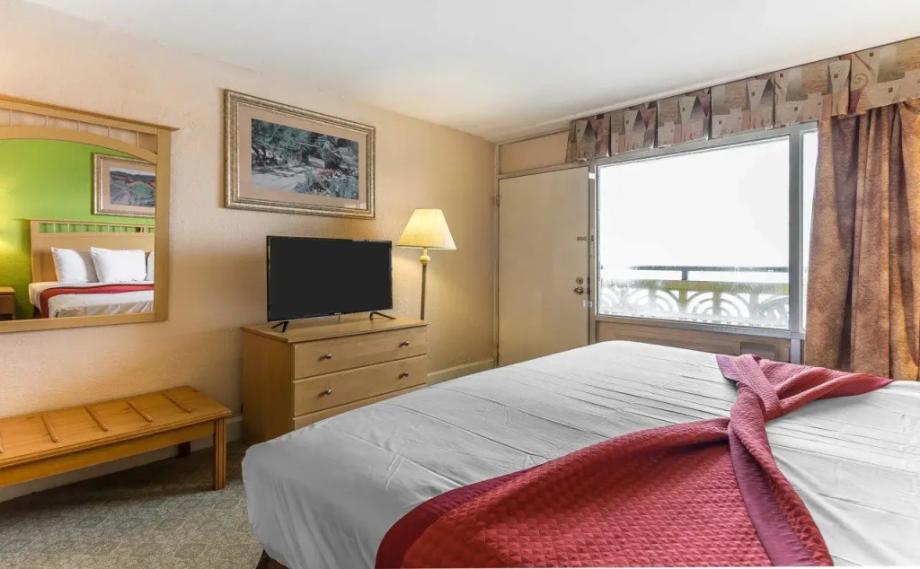 Atlantic Paradise Inn & Suites