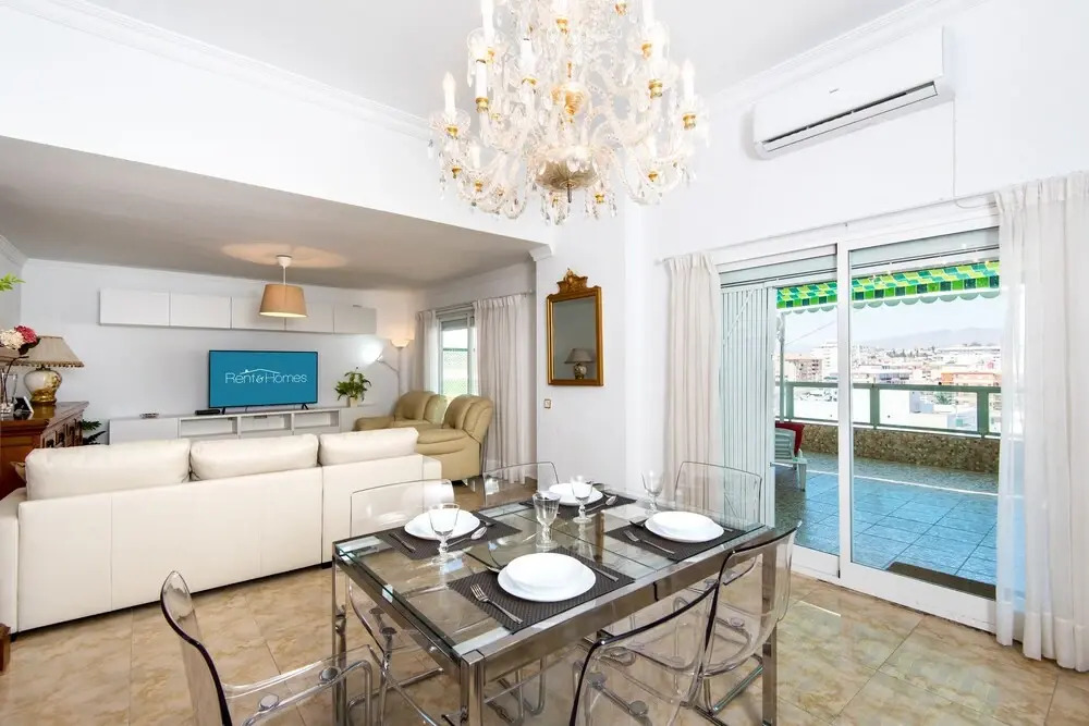 Rentandhomes los boliches penthouse beach
