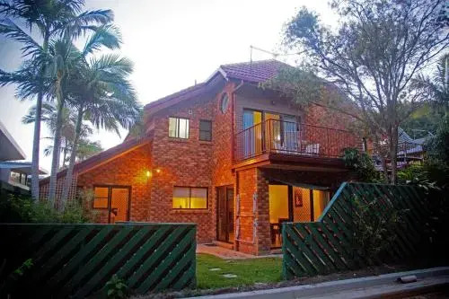 Byron Bay Accom Unit 4 63 Shirley Street, Byron Bay- Mango Tree