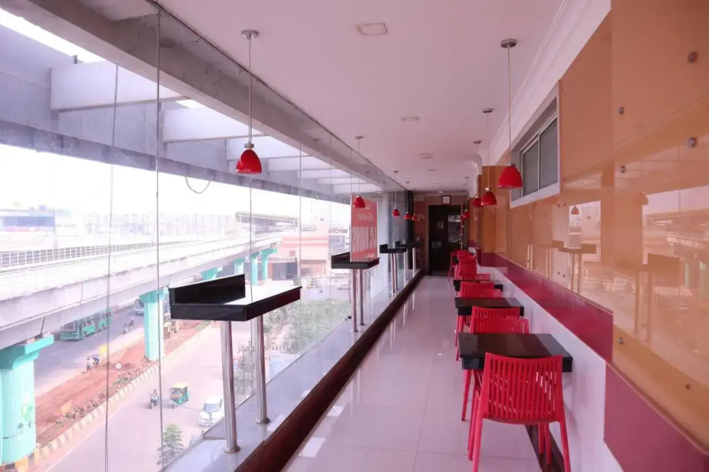 Smilestay Sri Sai ram Suites