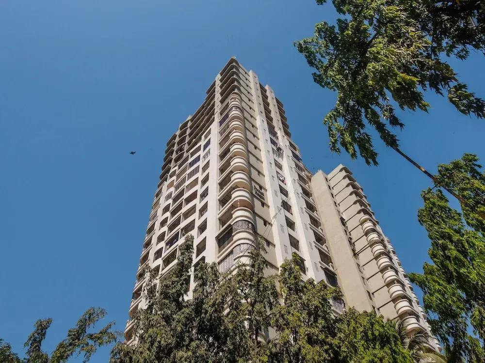 OYO 13002 Goregaon West