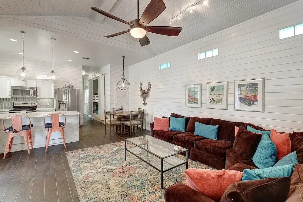 Hemingway House 3 Bedrooms 3 Bathrooms Condo