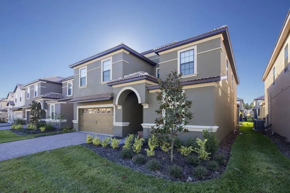 Disney Daze Villa - 5 bed Windsor Hills pool home
